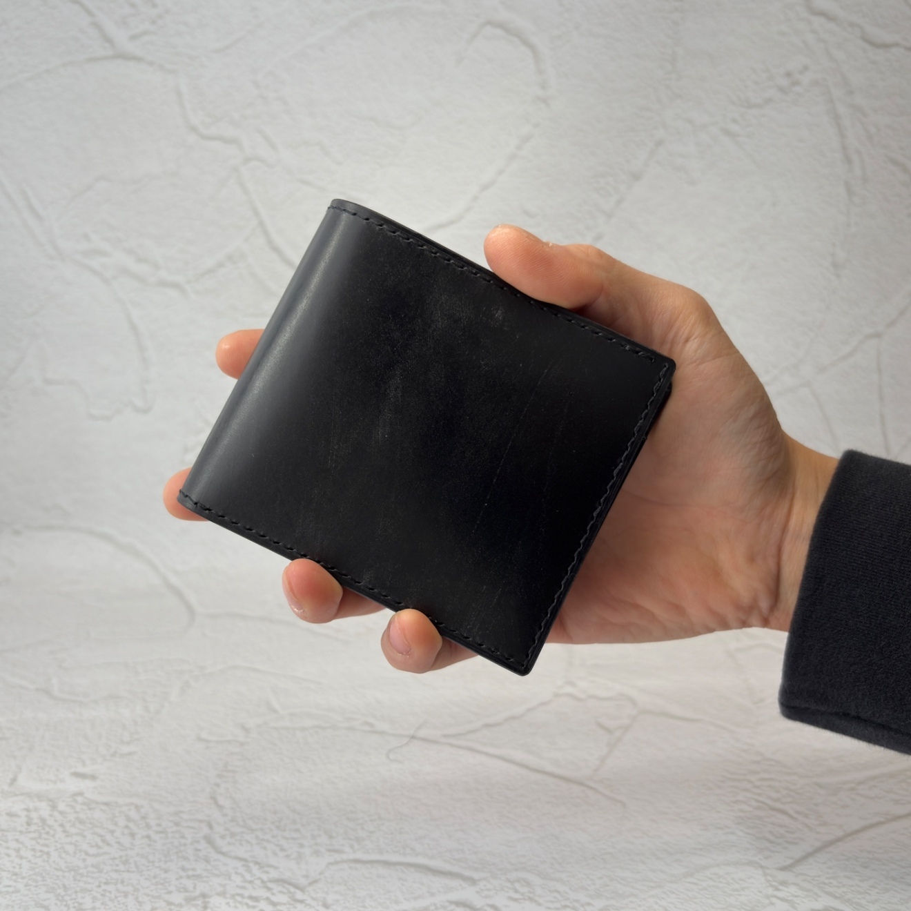 【ハンドメイド】ブライドルレザー 二つ折り財布（小銭入れ付）オールレザー・オールブラック仕様
