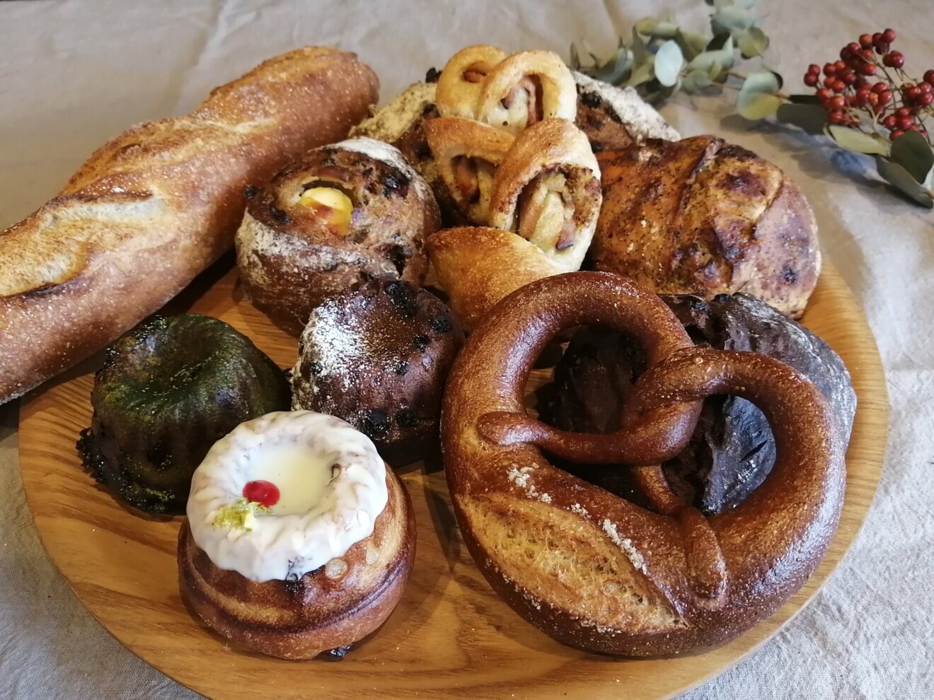 【お店でしか買えないあの味をお届け！】当店一番人気のブリオッシュ食パン他８種詰め合わせセット🍞