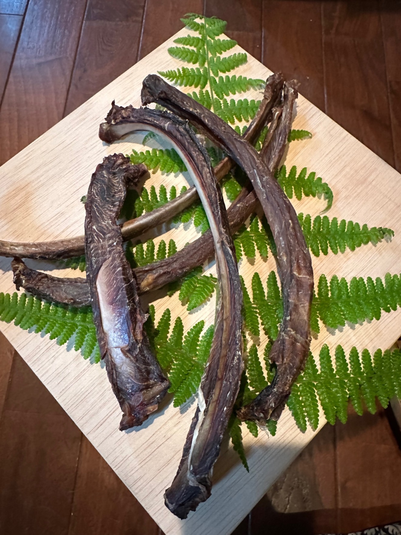 【無添加】((鹿の骨))　おやつ、歯垢除去、歯磨き　150g