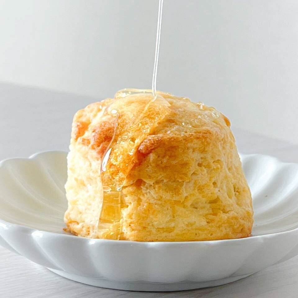 ✨幸せスコーン1箱8個入✨発酵バターと甜菜糖の優しい甘さ💕