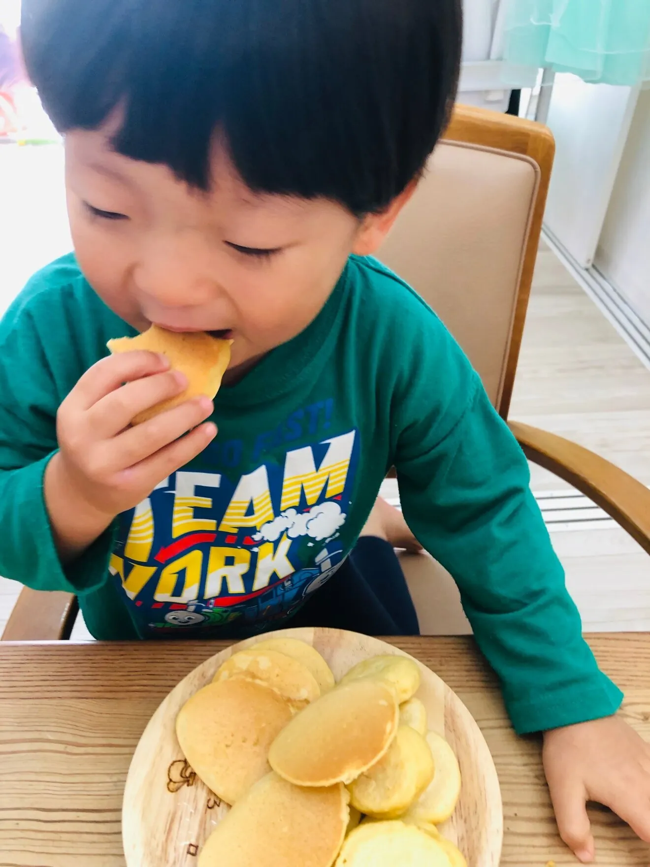 大自然で育てられたお米から作った自家製米粉
スーパーフードのはだか麦粉を使ったパンケーキミックス粉