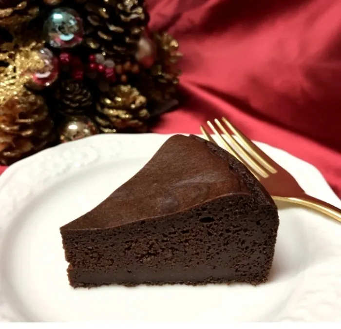 クリスマスケーキ　ガトーショコラ　グルテンフリー アレルギー対応 ケーキ 4号12ｃｍ