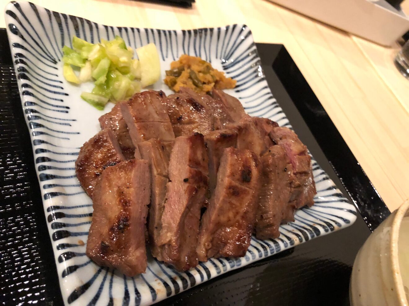 無添加塩麹使用　味付き牛たん220g×1