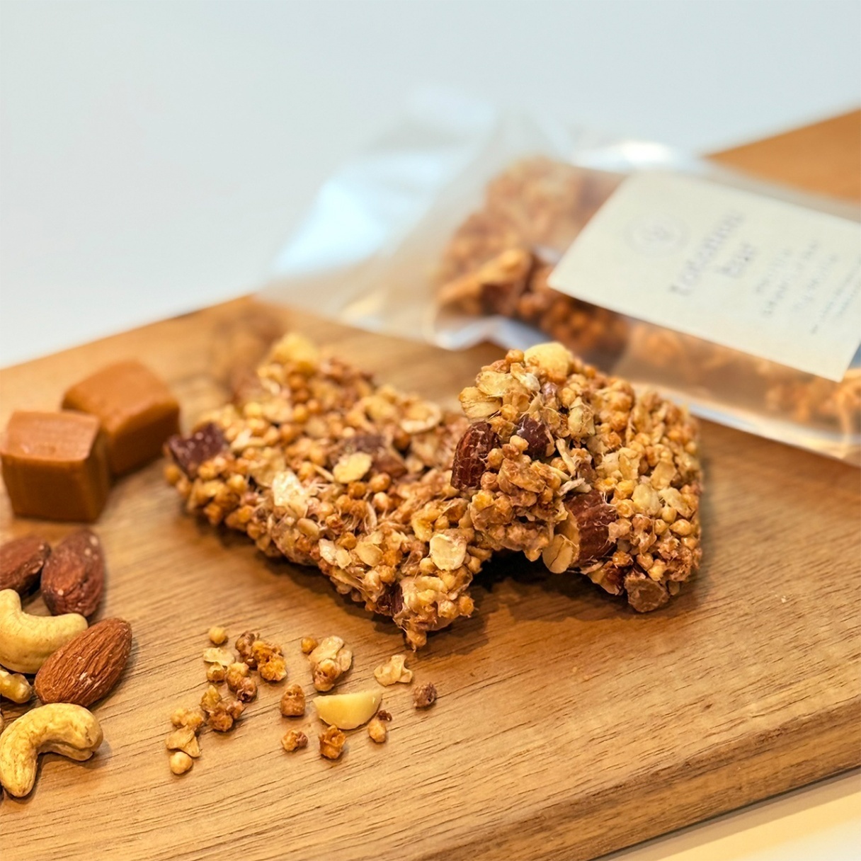 ギフトBOX入り｜パティシエの手作りプロテインバー 12本セット｜塩キャラメルラテ味【送料無料】