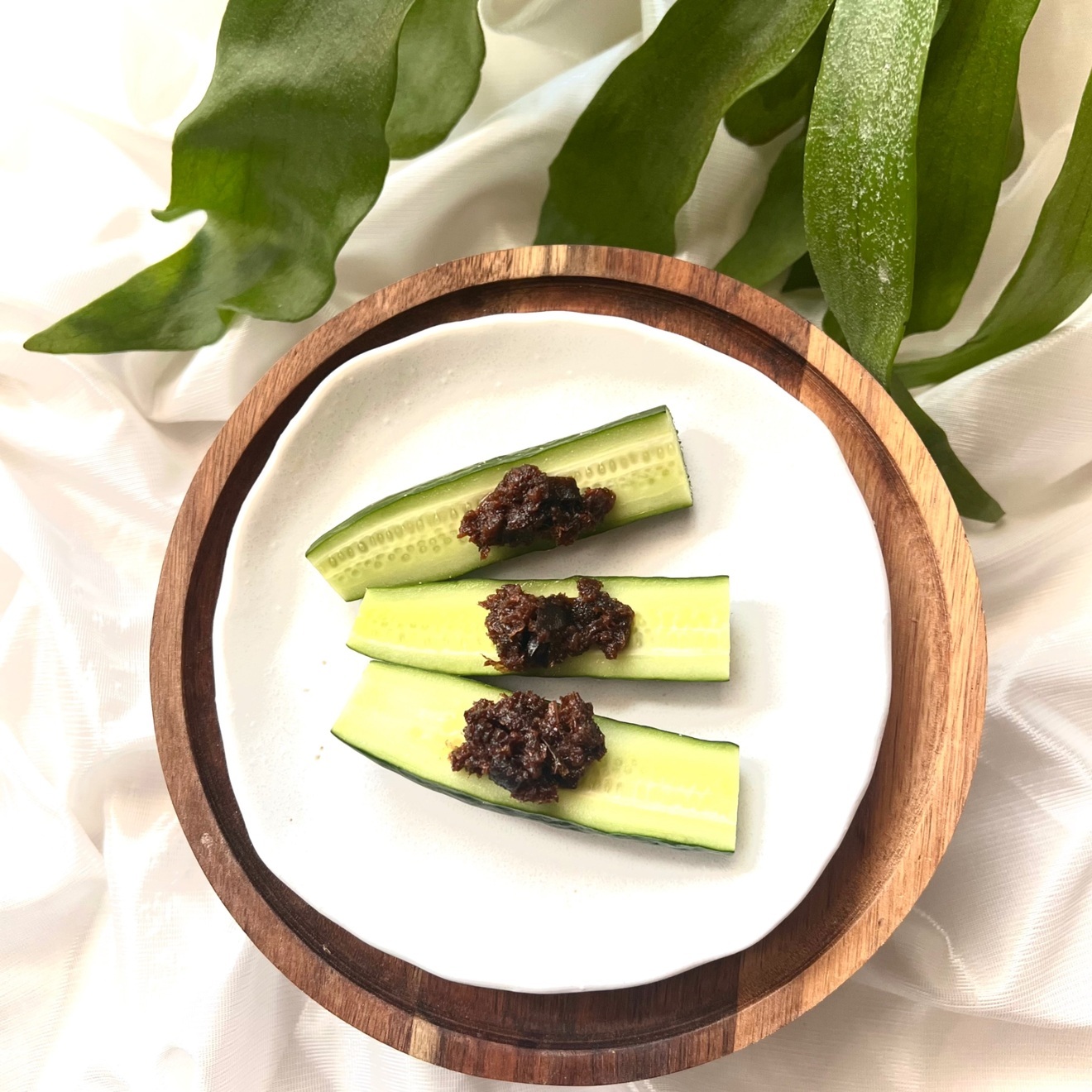 「発酵の力で深みの味」旨味の塊！
　出汁醤油麹　