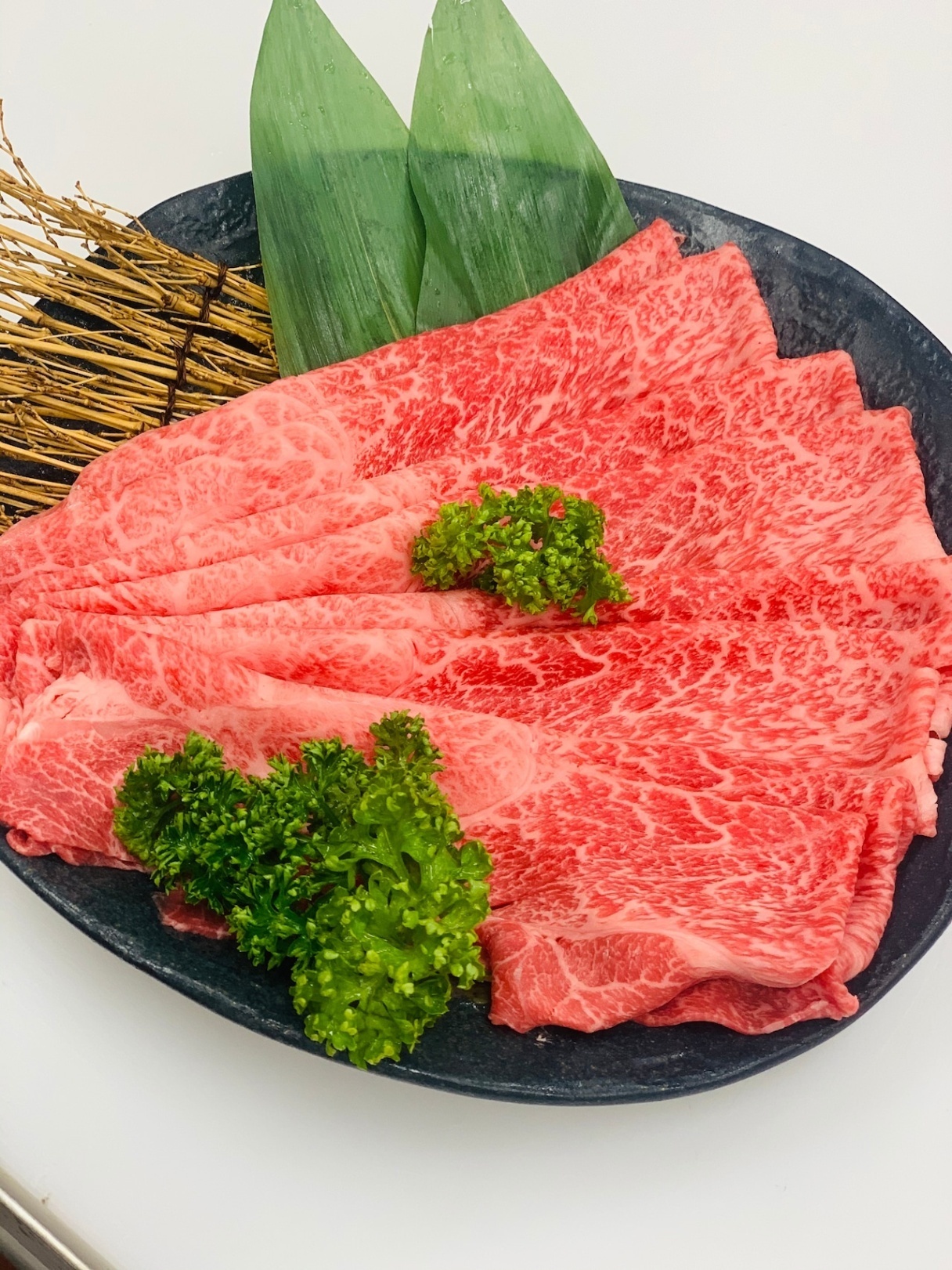 【神戸髙見牛】特撰肩ももすき焼き・しゃぶしゃぶ用 500g入 （冷凍便）