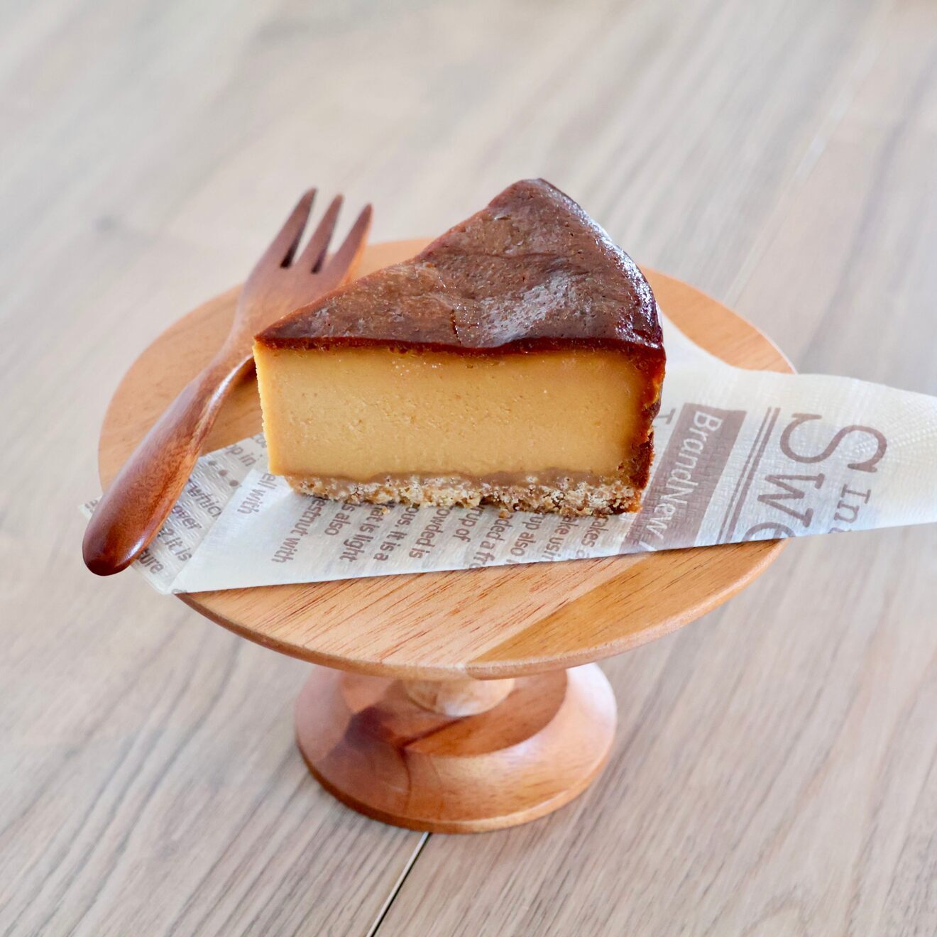 濃厚でとろける香ばしさ｜キャラメルベイクドチーズケーキ（1ヶ月以内発送）