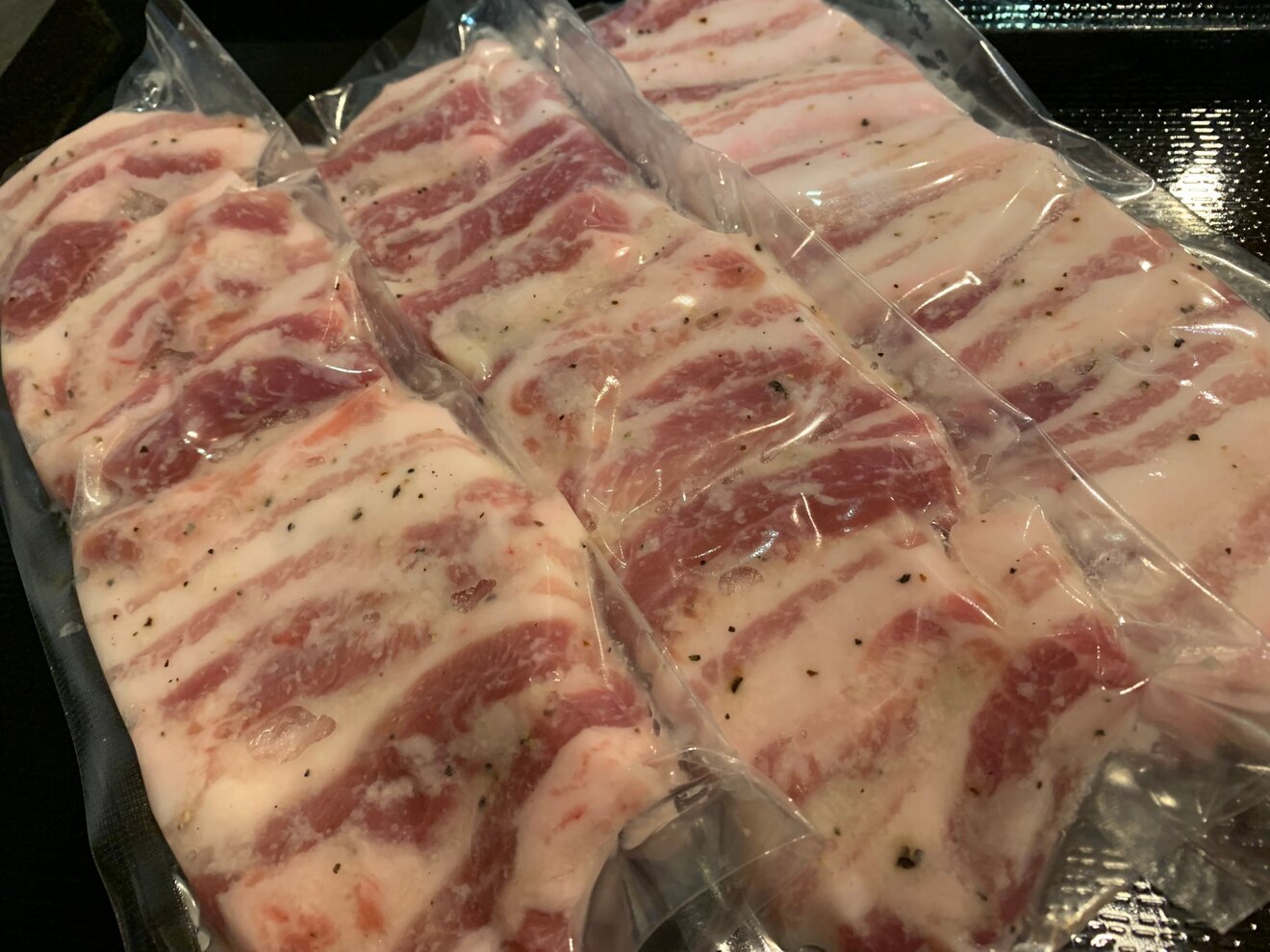 無添加塩麹使用　味付き厚切り国産豚ばら肉　200ｇ×5