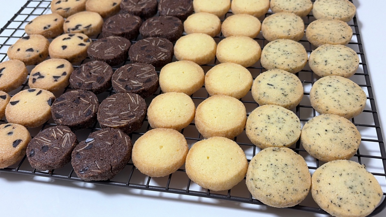 【送料無料】厚み1.2㎝！贅沢なディアマンクッキー3枚×4種類 12枚セット🍪