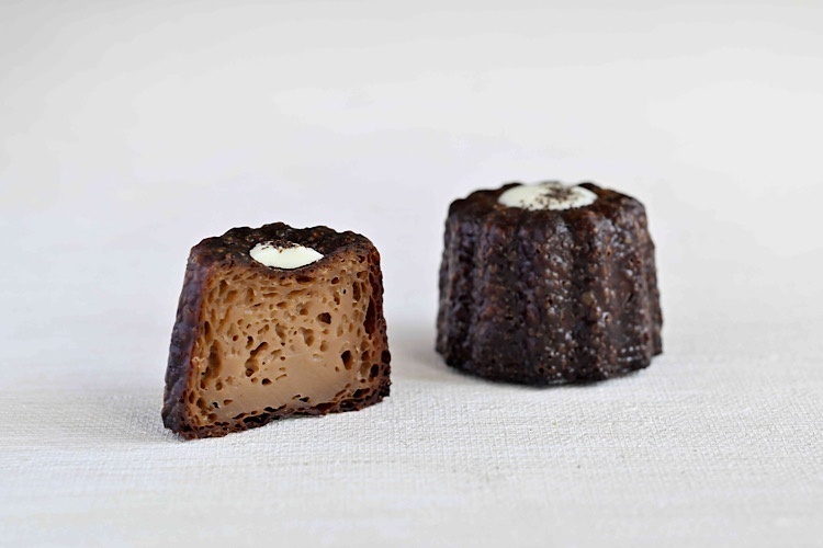 【🎄20日中のご注文で24日にお届け可能】Xmasカヌレ8個セット※Xmasプレゼント付き🎁 