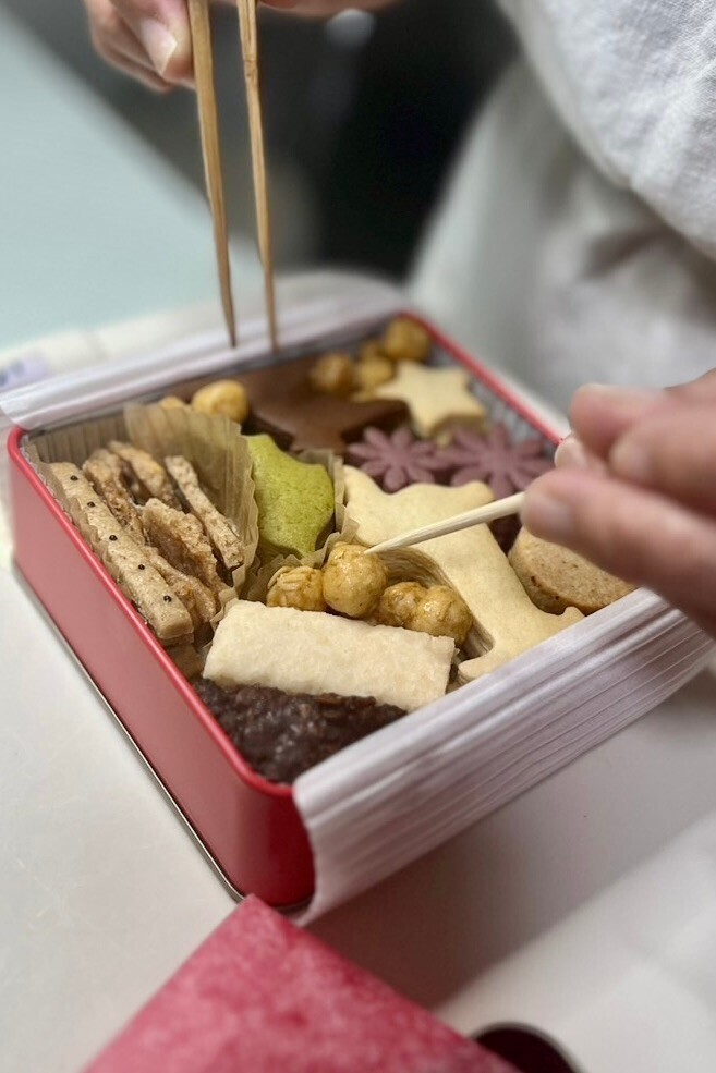 【ほのぼの楽しめるギフト】『すこやかおやつ』缶❣️
卵乳製品不使用クッキー