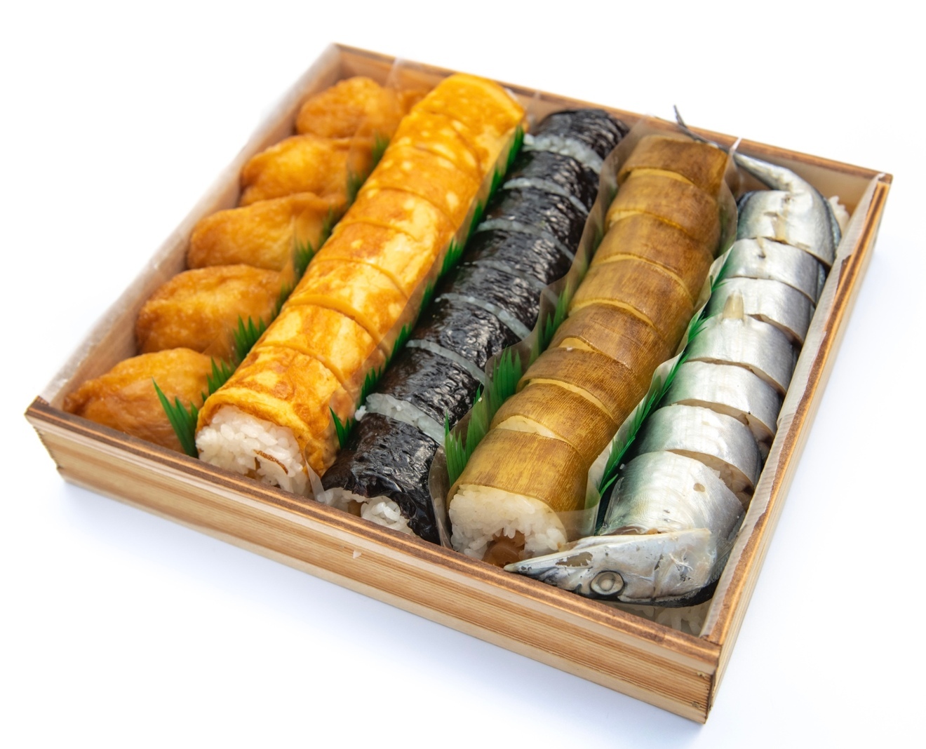 徐福5色寿司セット(さんま姿寿司、玉子巻寿司、昆布巻寿司、海苔巻、いなりずし)