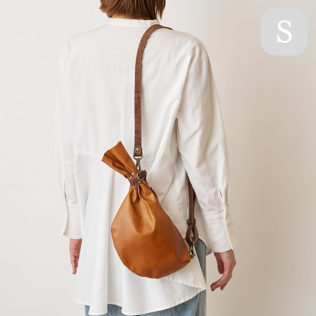 【本革なのに軽い】姫路レザー ショルダーバッグ BOTAS：Sサイズ（馬革・日本製）