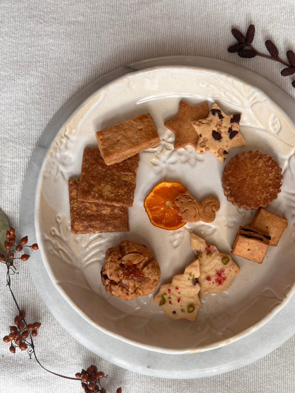 ◎ 12月 おやつ便 ◎
クッキー・スコーンなど、季節の旬を 焼き菓子に乗せてお届けします～