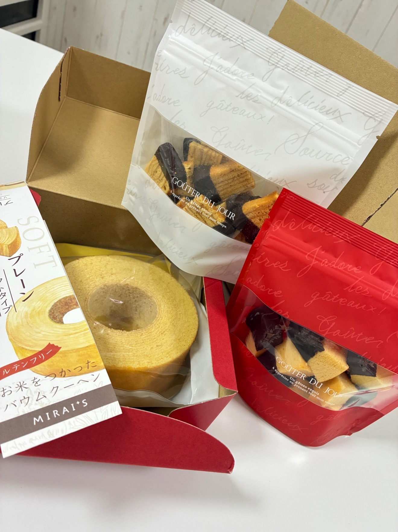 【米粉バウムクーヘン】ミニホール（ソフトタイプ）＆チョコがけバウム＆チョコがけクッキー