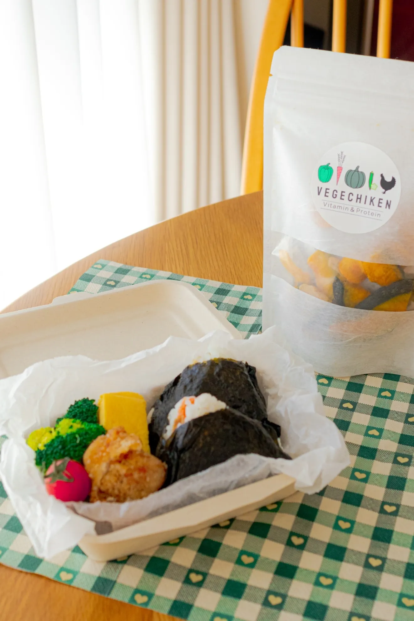 無添加おやつ🥕野菜&チキンチップス🐓
45g２袋セット