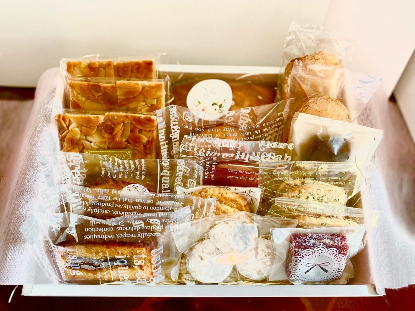 焼き菓子工房きらりの【詰め合わせ】4500円相当　期間限定です　本格焼菓子　5月７日迄。計16袋　