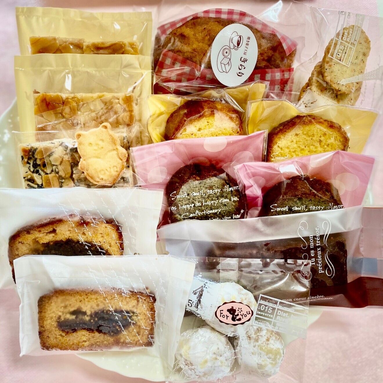 極上本格焼き菓子のお味のご紹介　期間限定　贈り物　特別な日に　4種類のパウンドケーキ等ほぼ全種類　