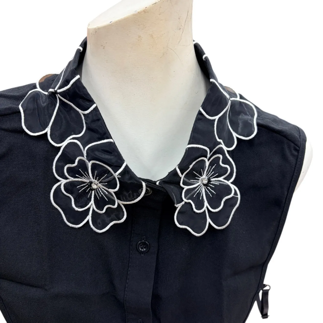シアー花柄刺繍 付け襟 ビジュー付き ブラックオーガンジー刺繍フラワー衿 オシャレ