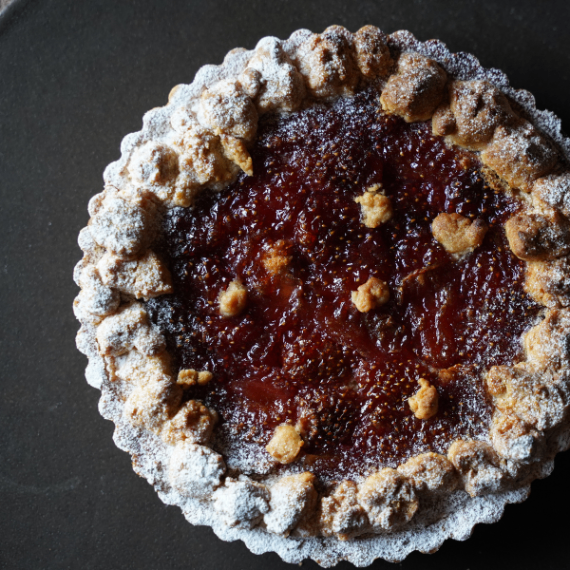 【季節限定】いちごの焼き込みタルト