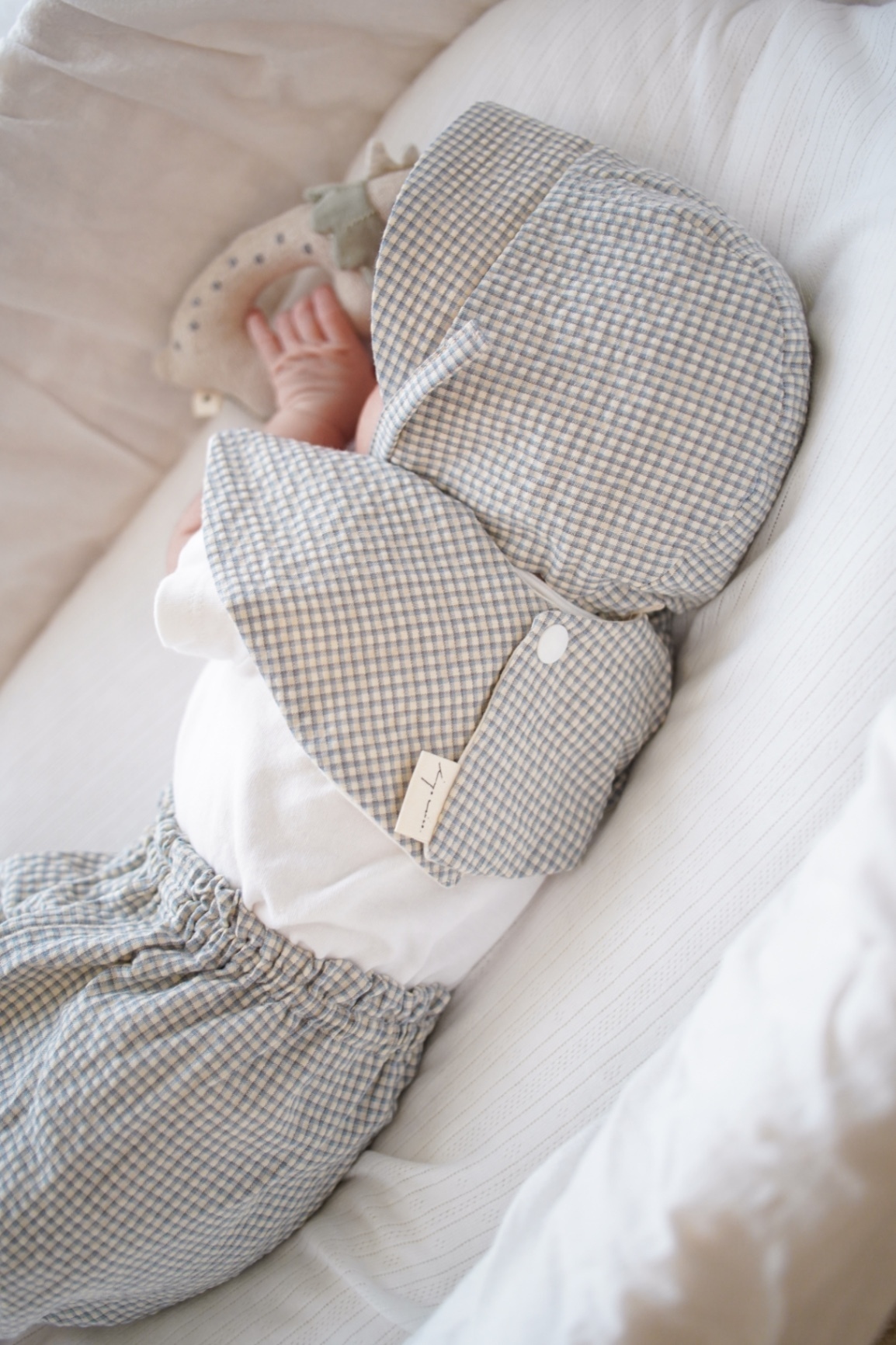ベビーボンネット ブルーチェック🫐 3ヶ月-6ヶ月