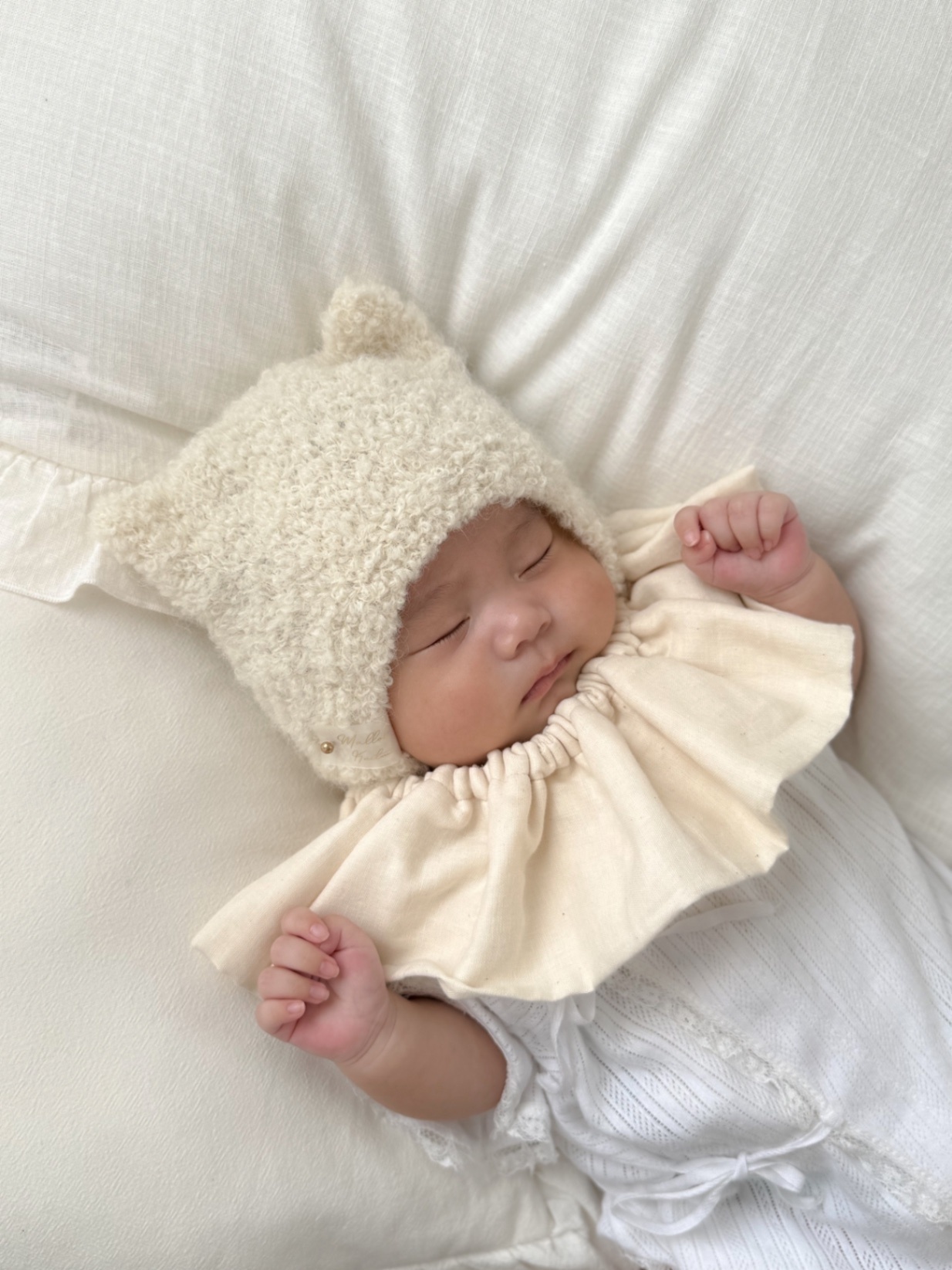 フリルスタイ、つけ襟