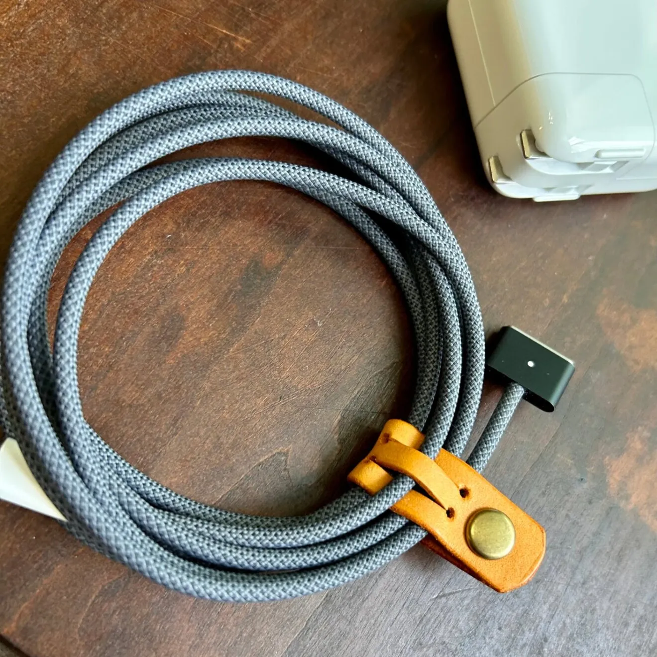 【長めコード対応】なくさない本革コードクリップ　単品　少し長めもすっきり　全8色