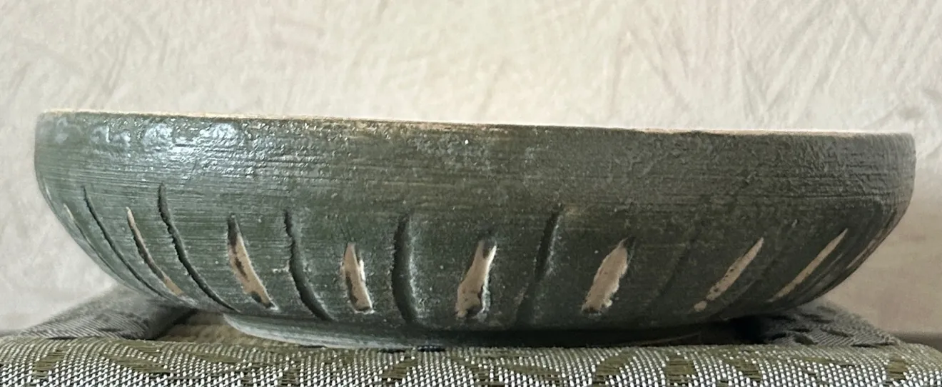 ㊱ 丸皿(緑化粧) 皿 器 陶器 和食器 受賞作家 手作り 一点物