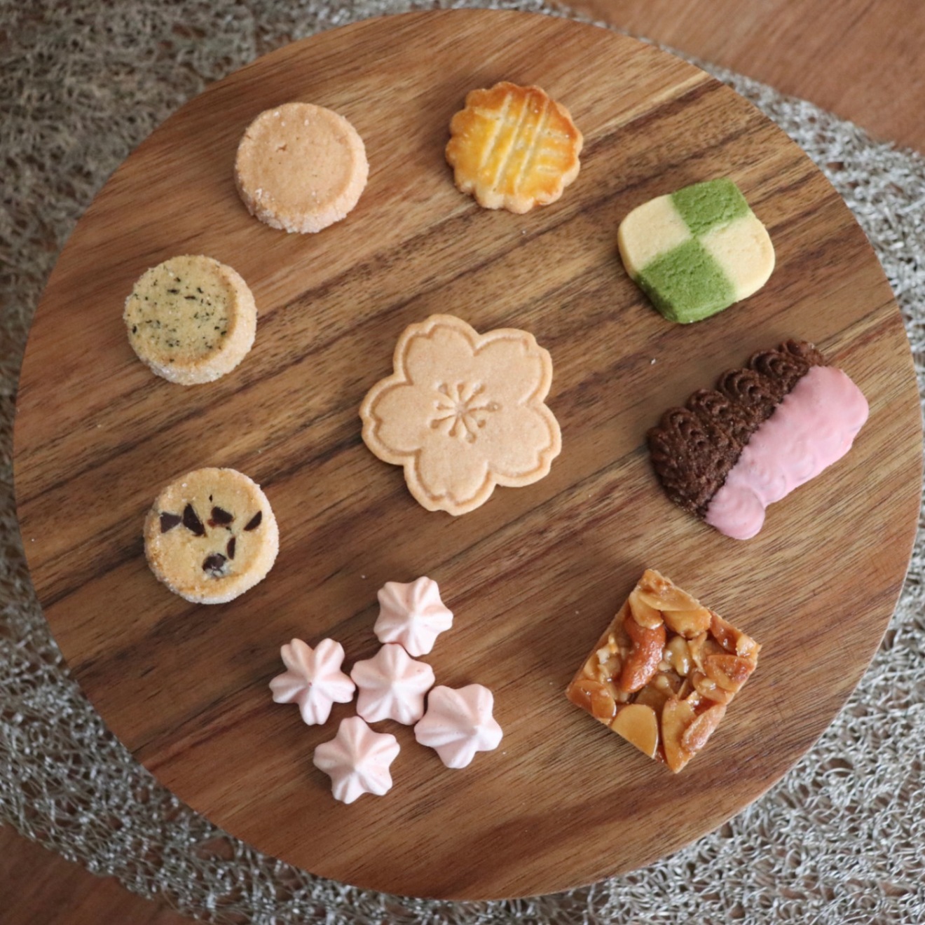 【送料無料】クッキー缶のクッキーをちょっとずつセット🍪🌸