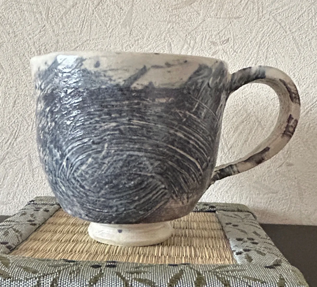 コーヒーカップ(ワラ灰) 器 陶器 和食器 受賞作家 手作り 一点物 ⑯