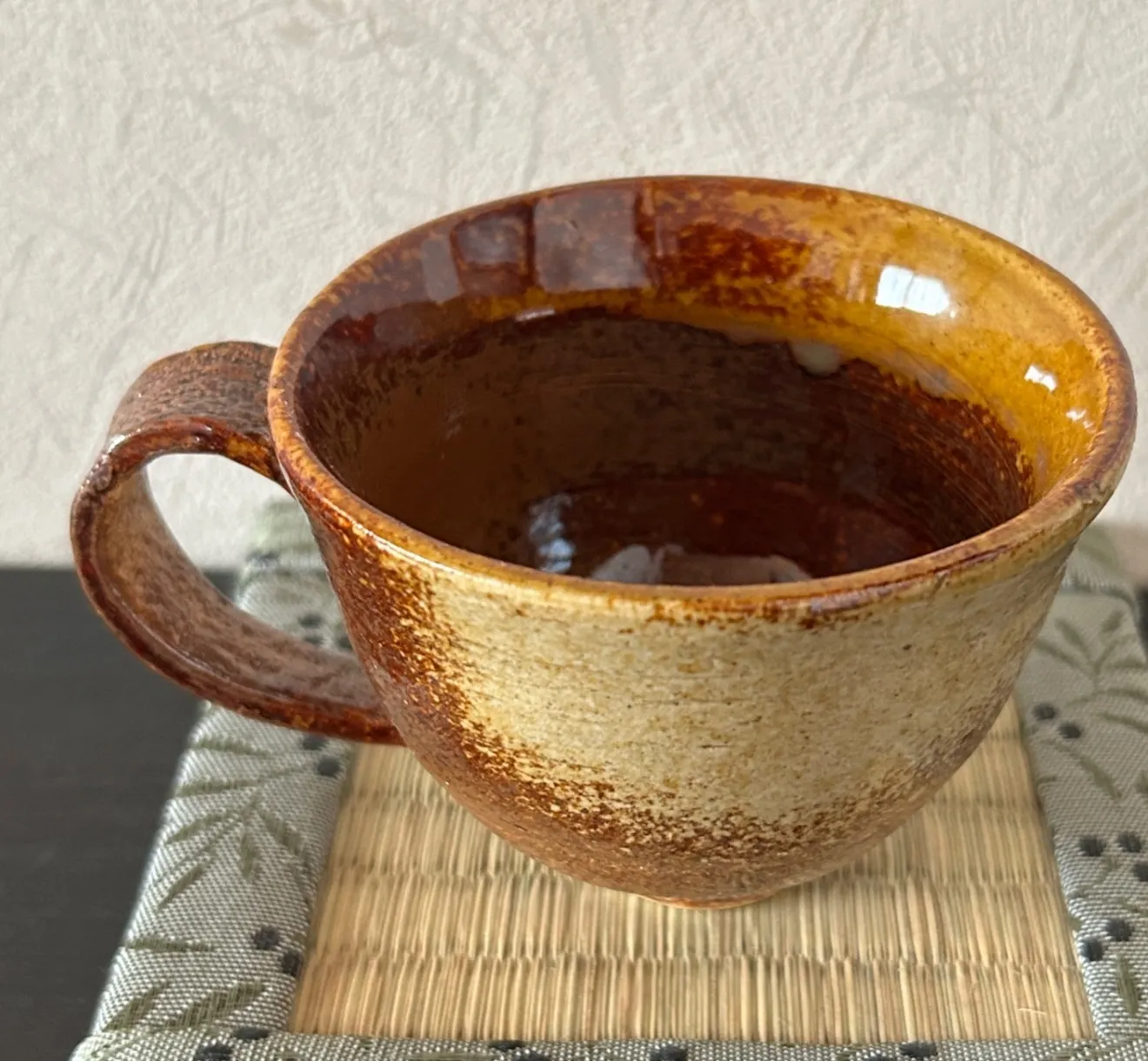 コーヒーカップ(ワラ白) 器 陶器 和食器 受賞作家 手作り 一点物 ⑮