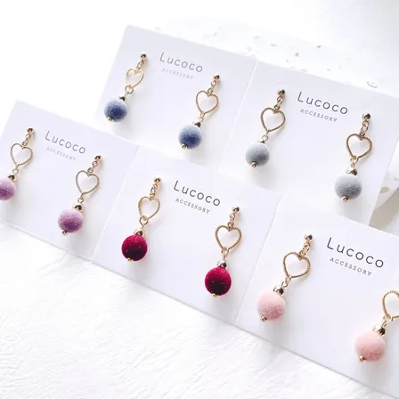 🤍ハート×フロッキーボール ピアス/イヤリング｜選べるカラー｜大人可愛い