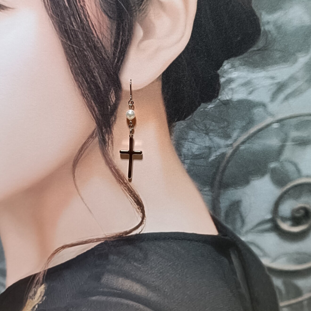 【ハンドメイド】アコヤ真珠 クロスモチーフピアス