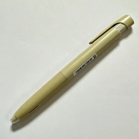 【ねこの毛色のボールペン！】blen　0.5　クリーム軸　ブレン