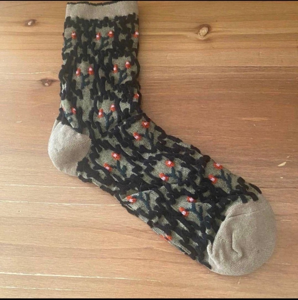 ★アート柄ソックス no.083★ 22〜25 レディース 個性的 北欧柄 おしゃれ 靴下