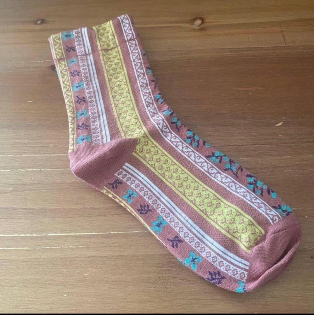 ★アート柄ソックス no.086★ 22〜25 レディース 個性的 北欧柄 おしゃれ 靴下