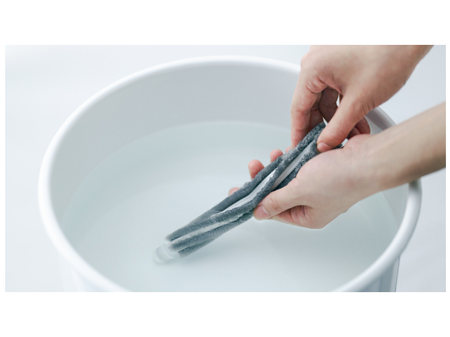 【延長3年保証】Panasonic 家庭用掃除機（コードレススティック） MC-SB35K-A