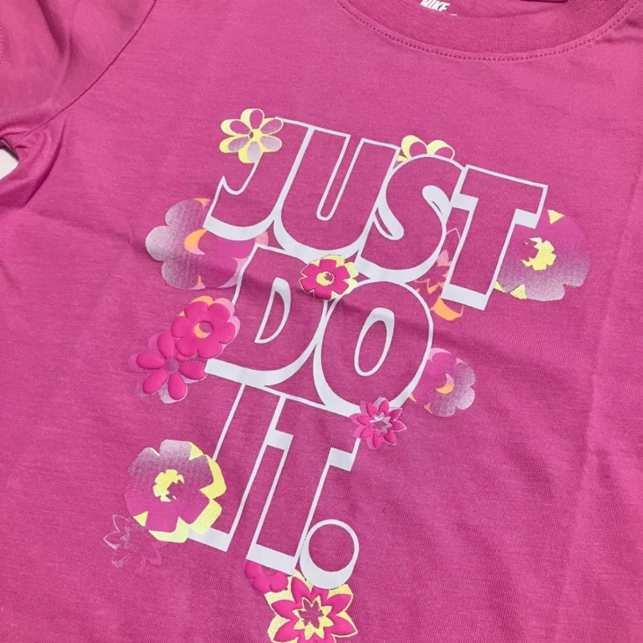 新品 NIKE ナイキ 半袖 Tシャツ シャツ  春 夏 ピンク 女の子 キッズ 子供服 105cm