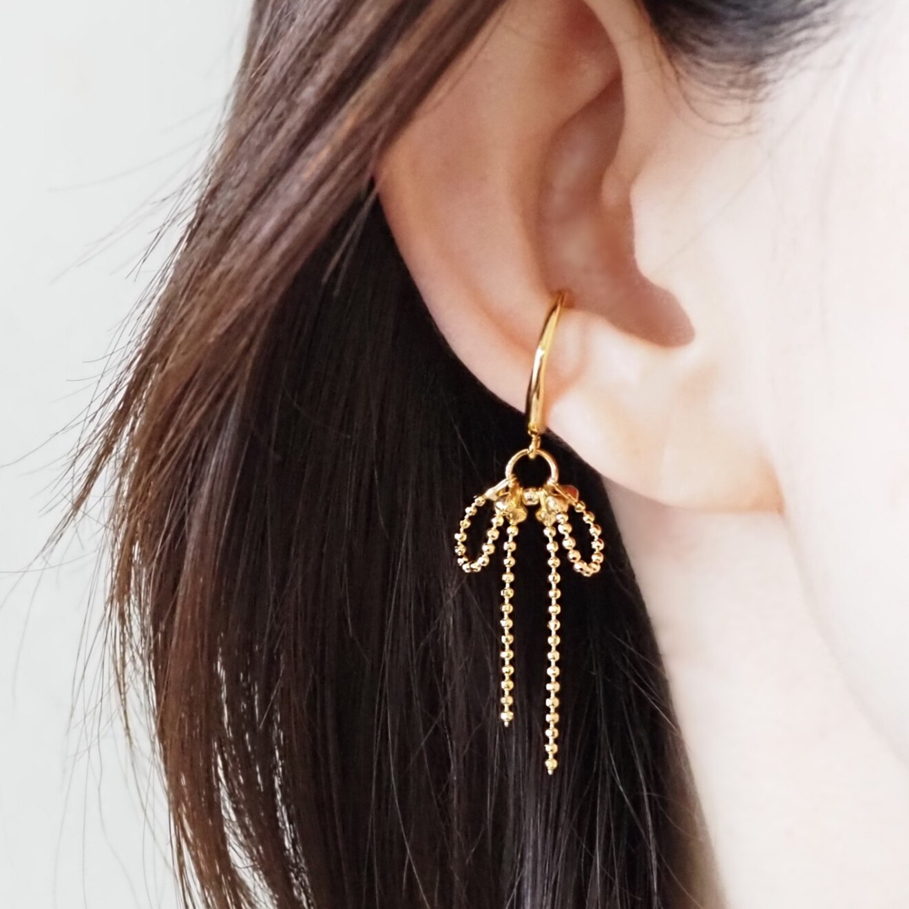 【ピアス穴不要!】最高級鍍金リボンチェーンのイヤーカフ（片耳用）/ ゴールド・シルバー