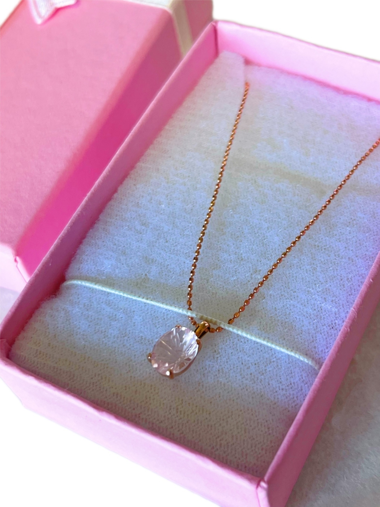 リベシティ市場出店記念特別価格 天然ローズクォーツ K18ピンクゴールド オーバルカット ペンダント