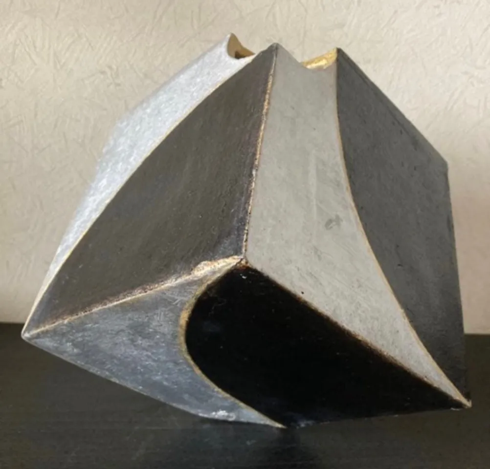花瓶(四角.キューブ.大) 花器 受賞作家 手作り 一点物 ⑪ 受賞作家 手作り 一点物
