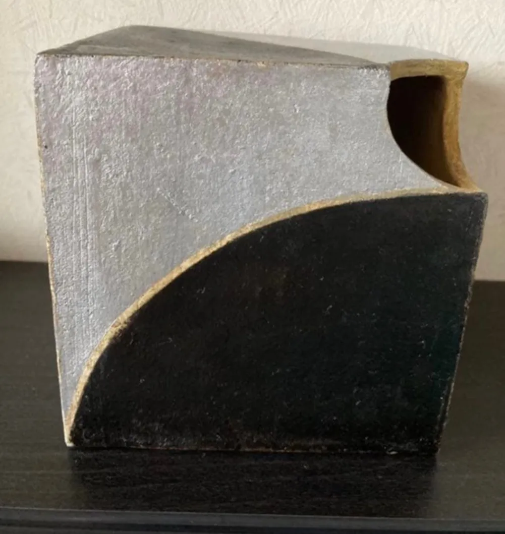 花瓶(四角.キューブ.大) 花器 受賞作家 手作り 一点物 ⑪ 受賞作家 手作り 一点物