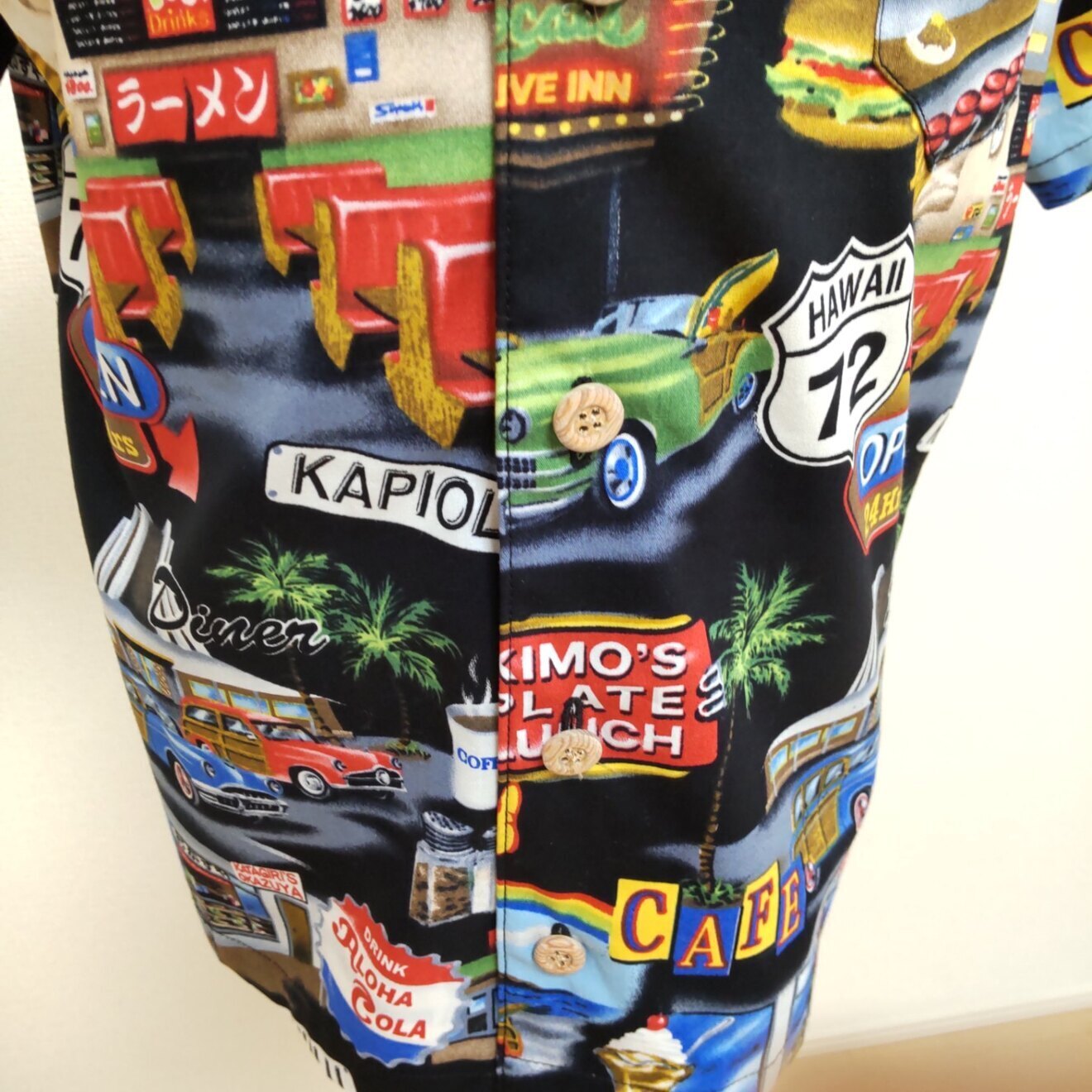 ヴィンテージ風プリントのアロハシャツ(120サイズ)