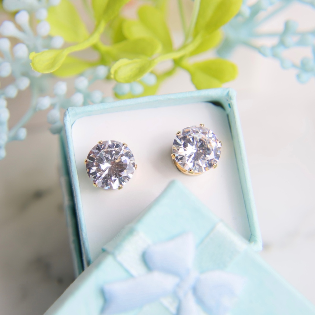 10mm大粒キュービックジルコニアのマグネットピアス　ハンドメイドアクセサリー