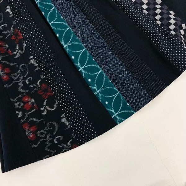 久留米絣　パッチワークスカート　黒系　L～LL