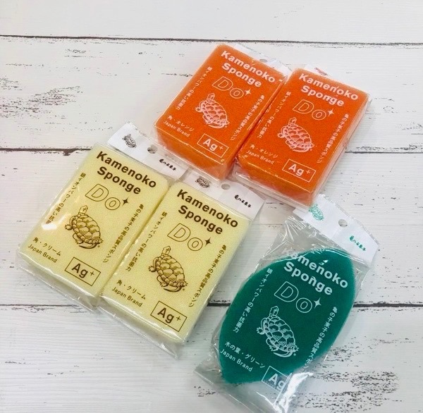 オープン記念価格！!亀の子スポンジDO5個（角クリーム2個・オレンジ2個・木の葉グリーン1個）