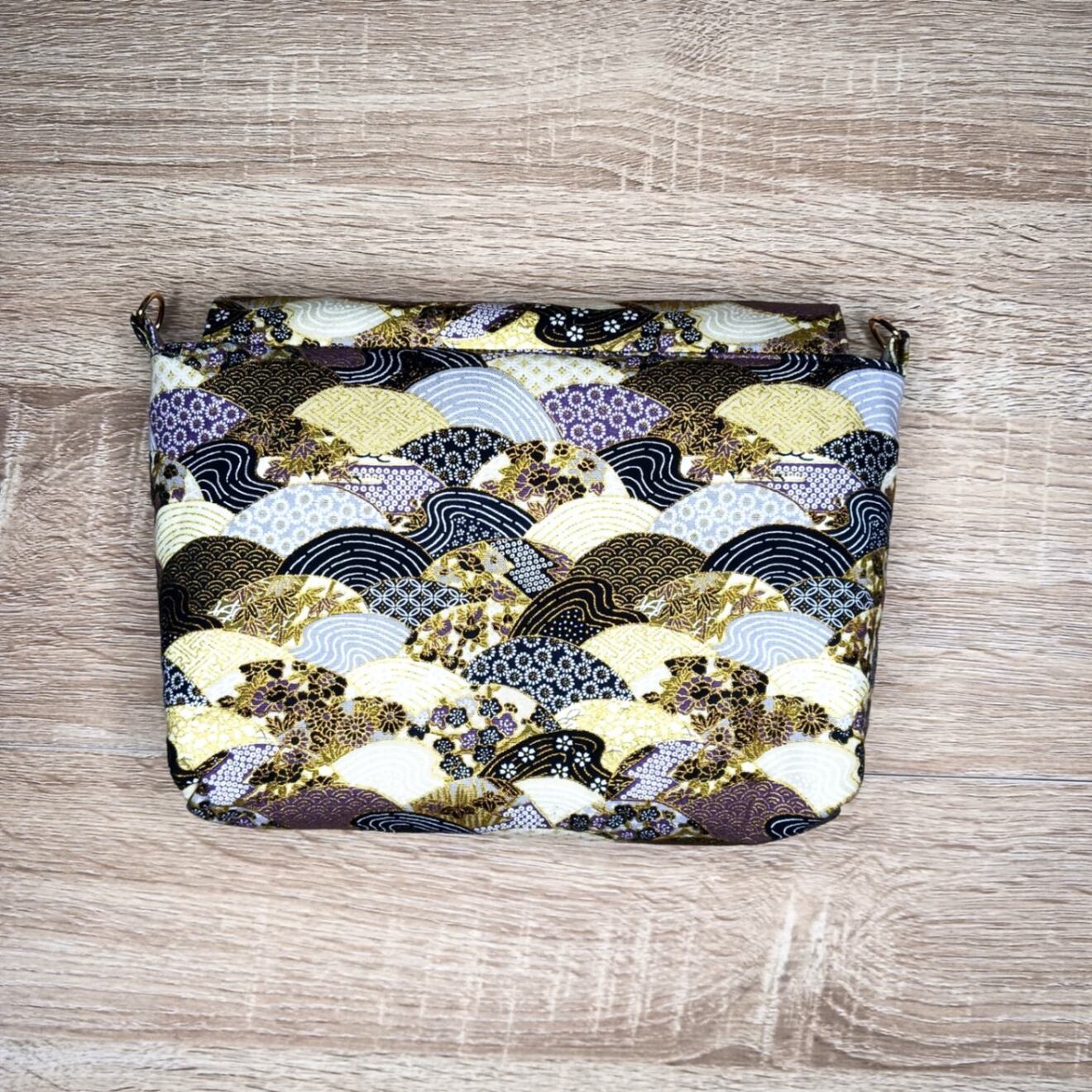 和柄ショルダーバッグ＆ミニファスナーポーチ セット｜神社仏閣めぐりに｜和柄「青海波文様・青」