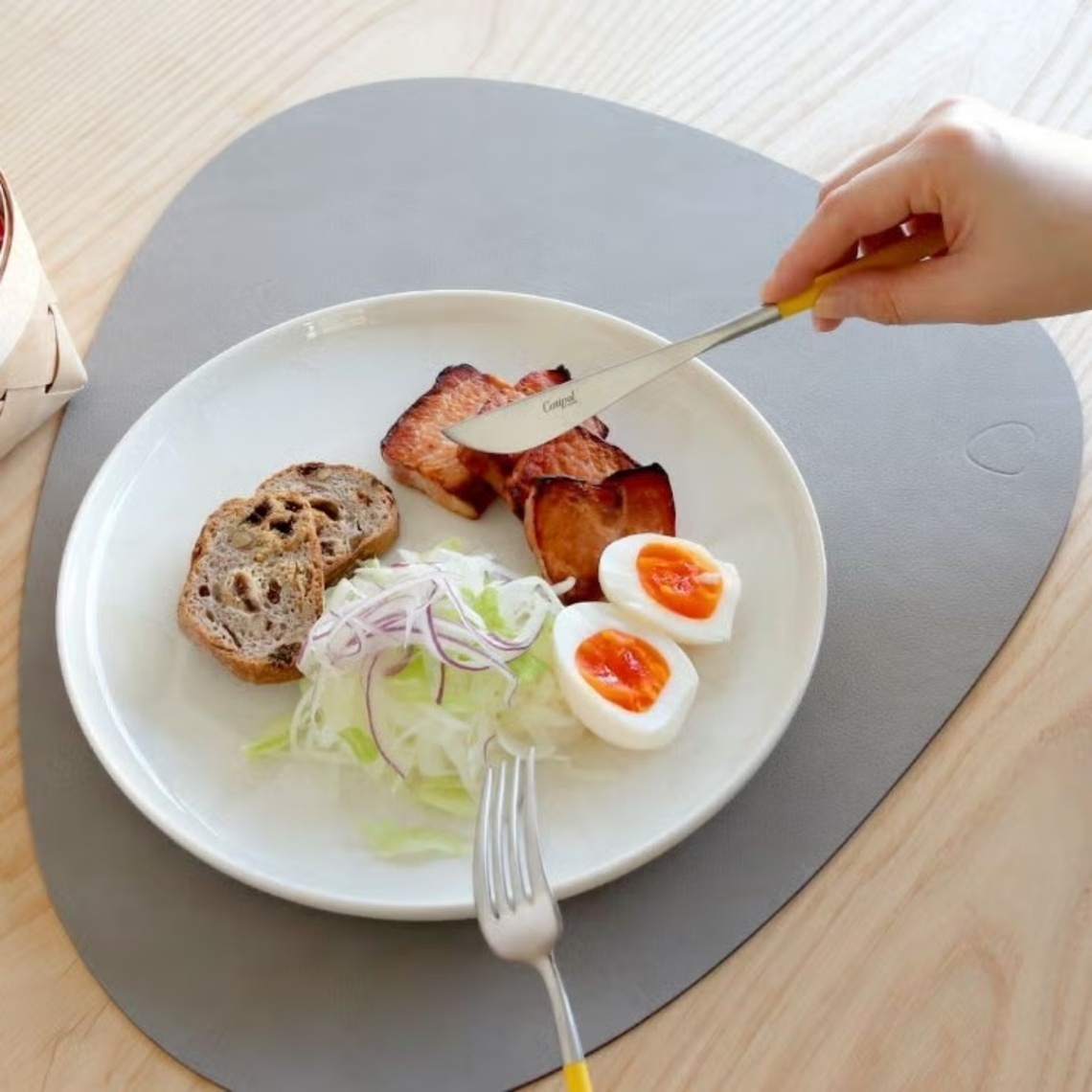 Cutipolクチポール GO25GB バタースプレッダー ナイフ GOA 食器 ブラック