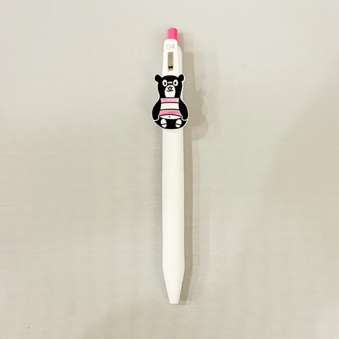 ブングマ　ボールペン〈ダルマフォルム・ピンク〉