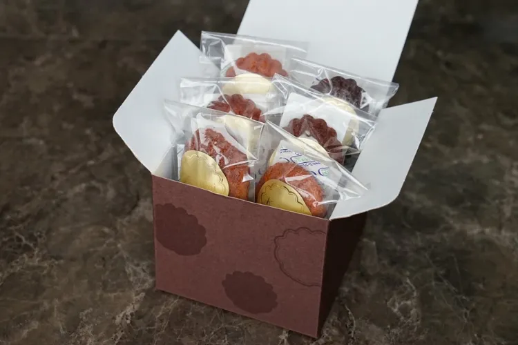 極上マドレーヌBOX（6個）6種類食べ比べ【父の日ギフト】